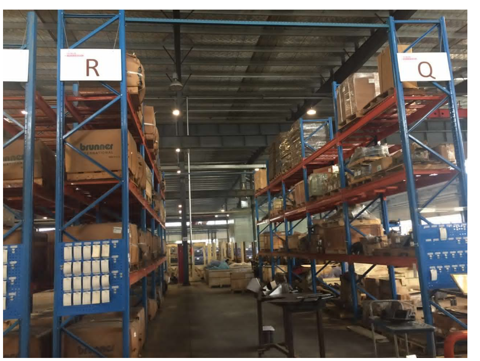 重型橫梁式貨架1.png 重型橫梁式貨架1.png