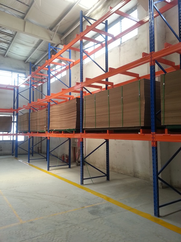 貨架2.jpg 貨架2.jpg